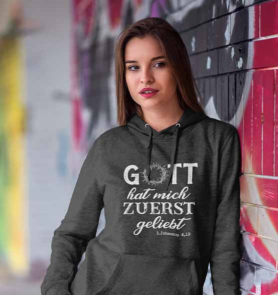 1.Joh 4,19 - Zuerst geliebt - Organic Hoodie